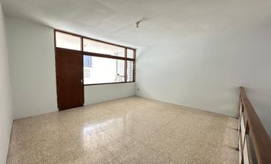Dijual Rumah Strategis Tengah Kota di Rajawali Bandung