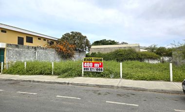 Venta de Terreno de 400 m² Residencial o Comercial - Salinas, Santa Elena, Av Carlos Espinoza