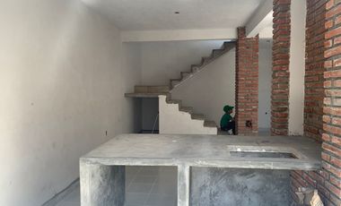 CASA EN VENTA PRIVADA LOS AGUACATES A 300 METROS DE LA ENTRADA DE CHIAPA DE CORZO