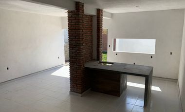 CASA EN VENTA PRIVADA LOS AGUACATES A 300 METROS DE LA ENTRADA DE CHIAPA DE CORZO