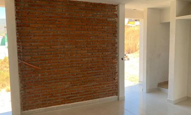 CASA EN VENTA PRIVADA LOS AGUACATES A 300 METROS DE LA ENTRADA DE CHIAPA DE CORZO