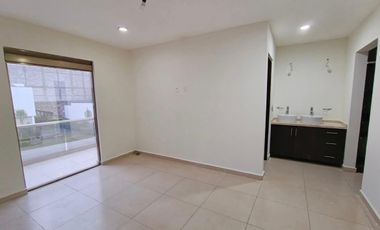 CASA EN RENTA EN CAÑADAS DEL LAGO, 3 RECS.3.5 BAÑOS, JARDIN,