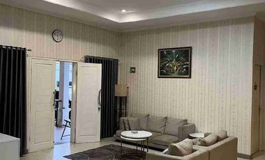 Rumah dengan private pool LT 355 di Pamulang 2 akses 10 menit ke Pasar Modern dan Tol Ciater BSD