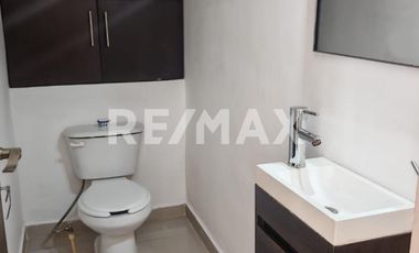 CASA EN RENTA, Fracc. Tulipanes Conkal