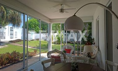 CASA COLONIAL EN RENTA. GARCIA GINERES 1,789m2