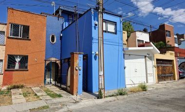 ESPECTACULAR CASA EN VENTA A VALOR DE OPORTUNIDAD, CERCA DE CENTROS COMERCIALES