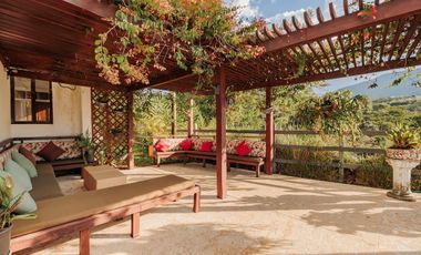 ALQUILO FINCA LA TURQUESA INF AL3005558404 UBICADA EN ANAPOIMA