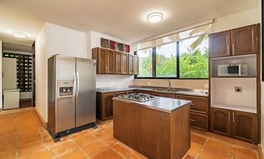 ALQUILO FINCA LA TURQUESA INF AL3005558404 UBICADA EN ANAPOIMA