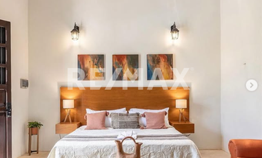 CASA EN VENTA EN CENTRO, 385M2