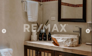 CASA EN VENTA EN CENTRO, 385M2