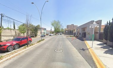 ¡¡GRAN OPORTUNIDAD DE ADQUIRIR O INVERTIR EN ESTA HERMOSA CASA DE REMATE BANCARIO EN BONITO FRACCIONAMIENTO!!, (SOLO CON RECURSOS PROPIOS).