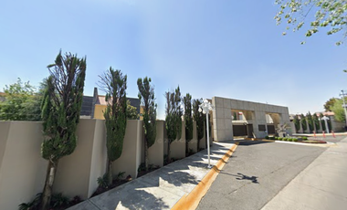 ¡¡GRAN OPORTUNIDAD DE ADQUIRIR O INVERTIR EN ESTA HERMOSA CASA DE REMATE BANCARIO EN BONITO FRACCIONAMIENTO!!, (SOLO CON RECURSOS PROPIOS).