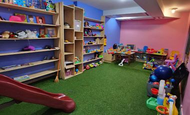 Arriendo departamento en Santiago Centro, amoblado y con estacionamiento