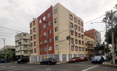 Departamento en venta a unos pasos del parque de los periodistas