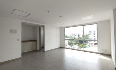 Oficina en Arriendo y Venta en unidad cerrada en Alamos
