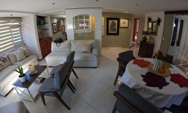 Casa con Locales Comerciales en Venta en Zacatecas, en Col. Lomas de la Pimienta