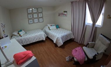 Casa con Locales Comerciales en Venta en Zacatecas, en Col. Lomas de la Pimienta