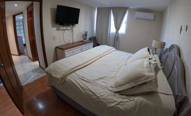 Casa con Locales Comerciales en Venta en Zacatecas, en Col. Lomas de la Pimienta