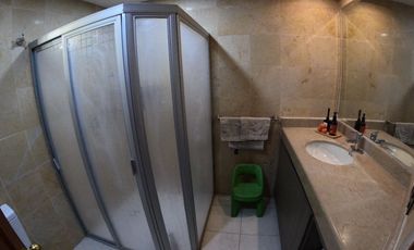 Casa con Locales Comerciales en Venta en Zacatecas, en Col. Lomas de la Pimienta