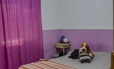 Casa a la venta de dos habitaciones, en Casilda, Santa Fé.
