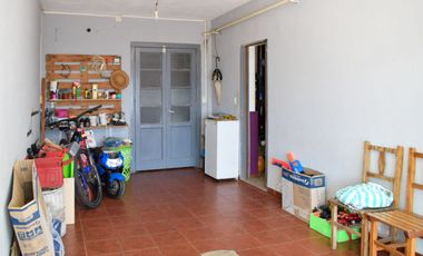 Casa a la venta de dos habitaciones, en Casilda, Santa Fé.