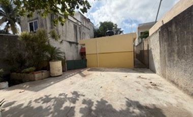 SE VENDE CASA EN LA COLOSIO CALLE 52