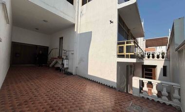 Cerca del Colegio Irlandés, Tecamachalco, Herradura e Interlomas. Calle cerrada.