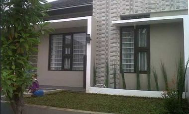 Jual rumah siap huni di Istana regency Sudirman bandung