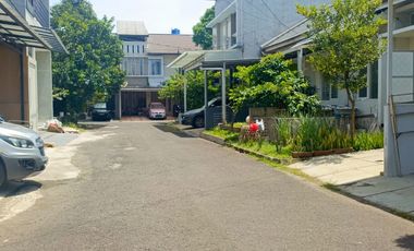 Jual rumah siap huni di Istana regency Sudirman bandung