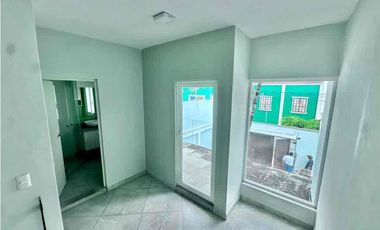 CASA SOLA EN RENTA EXCELENTE UBICACIÓN ALBERCA Jiutepec