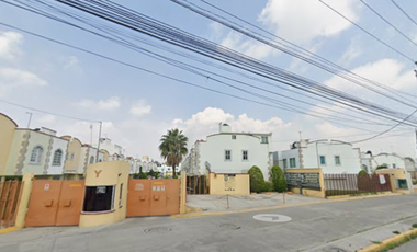 CASA EN VENTA EN COL. BOSQUES DE LA HACIENDA 02 DIC 2025