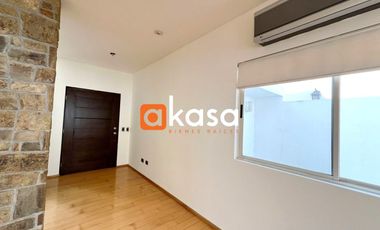 Casa en Renta en Canterías – Carretera Nacional.