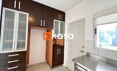 Casa en Renta en Canterías – Carretera Nacional.