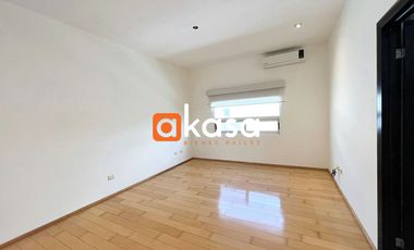 Casa en Renta en Canterías – Carretera Nacional.