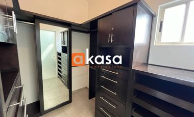 Casa en Renta en Canterías – Carretera Nacional.