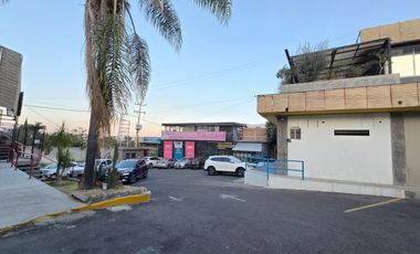 Renta Local Comercial en Plaza Comercial Fraccionamiento El Fortin