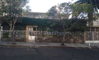 RENTA CASA AMPLIA, SECTOR AVENIDA BRASIL Y ZAMORA