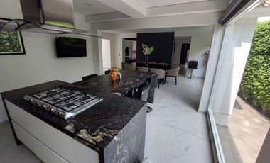 Casa en Fraccionamiento en Lomas de Cocoyoc, Morelos.