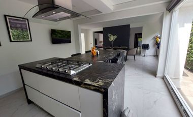 Casa en Fraccionamiento en Lomas de Cocoyoc, Morelos.