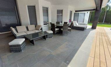 Casa en Fraccionamiento en Lomas de Cocoyoc, Morelos.