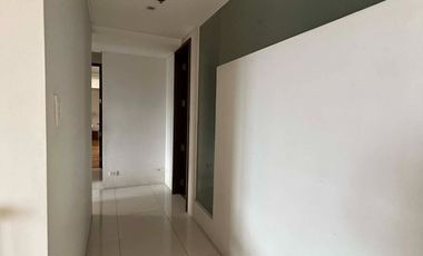 219sqm 3 Bedroom Skyway Twin Tower Condominium for Sale Rent Lease Oranbo Pasig Condo Ortigas Center 3BR 3 Bedroom with 2 parking slots and Balcony