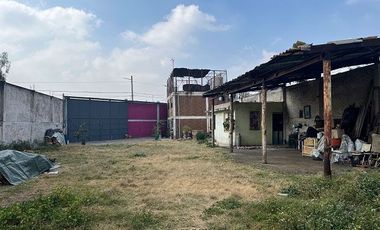 VENTA DE TERRENO BARDEADO CON ZAGUAN A PIE DE CARRETERA EN COL. ALFREDO DEL MAZO. IXTAPALUCA