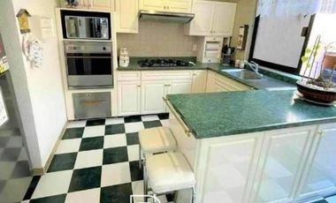 BONITA CASA CON JARDIN EN FRACCIONAMIENTO CLUB DE GOLF MEXICO, TLALPAN