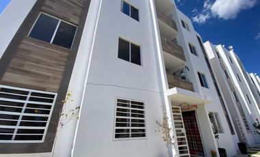 DEPARTAMENTO EN EL MARQUEZ EN PLANTA BAJA CERCA DEL UQO