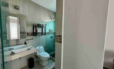 CASA EN VENTA EN LOMAS DE COCOYOC