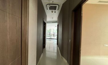 Office for Rent at GKM Tower – 120 sqm Semi Furnished TB Simatupang Area