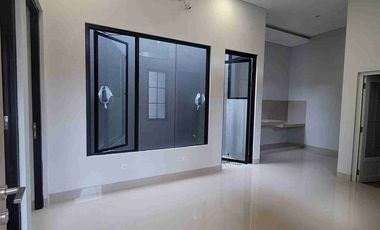 Dijual Rumah baru di Tanah Mas Semarang