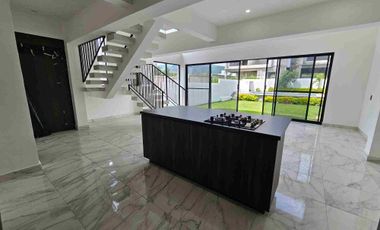 VENTA DE BONITA CASA EN OAXTEPEC MORELOS