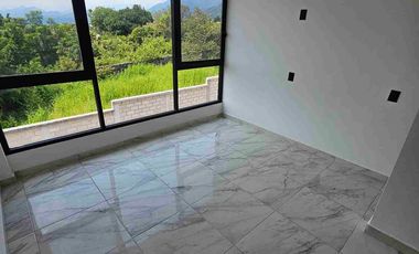 VENTA DE BONITA CASA EN OAXTEPEC MORELOS