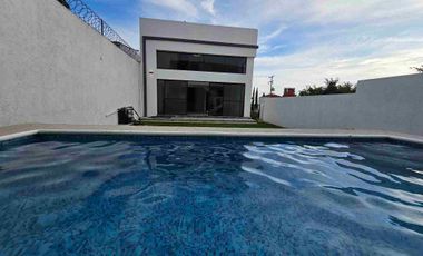 VENTA DE BONITA CASA EN OAXTEPEC MORELOS